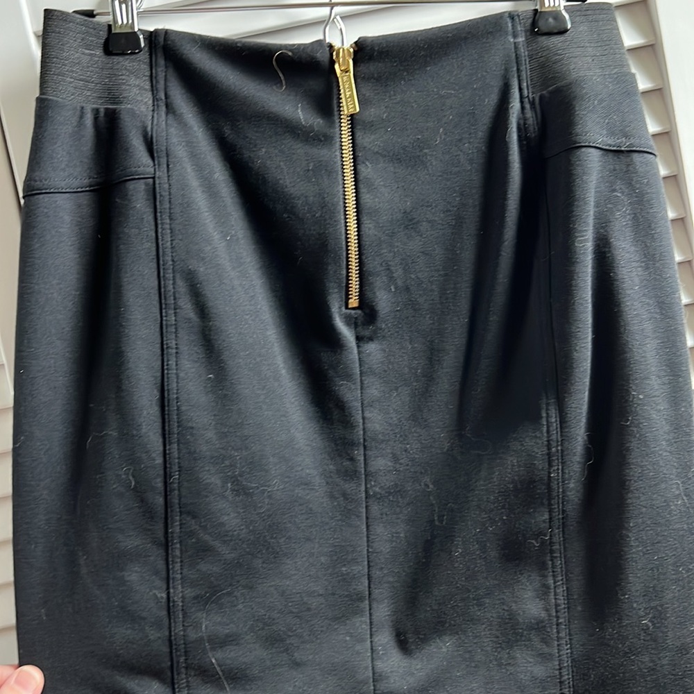 Michael Kors back zip skirt